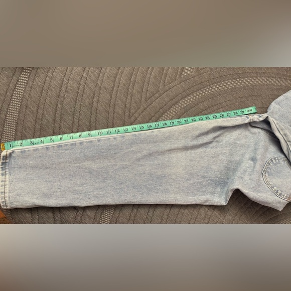 Chic 90s Vintage Jeans - Picture 9 of 9